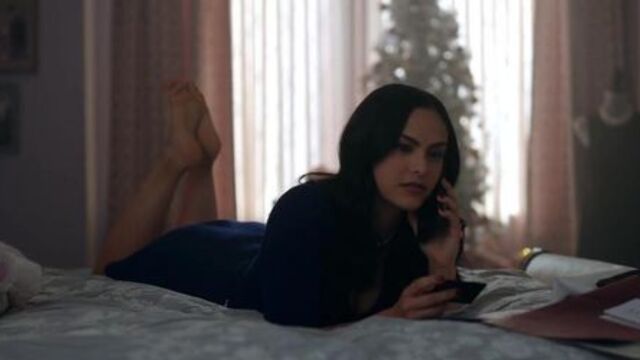 Camila Mendes in the pose