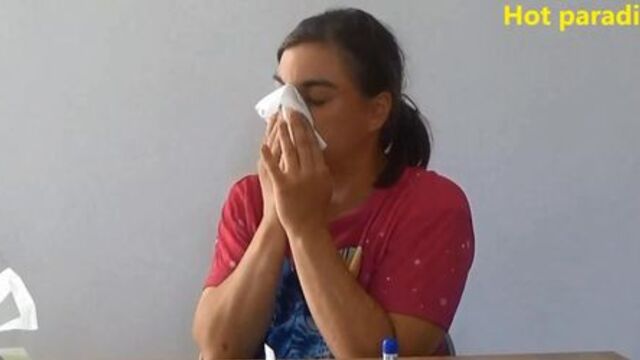 86 female sneezes