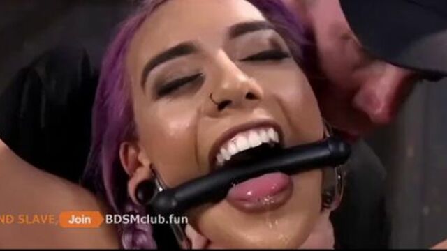 YOUNG SLAVE'S BDSM ADVENTURES