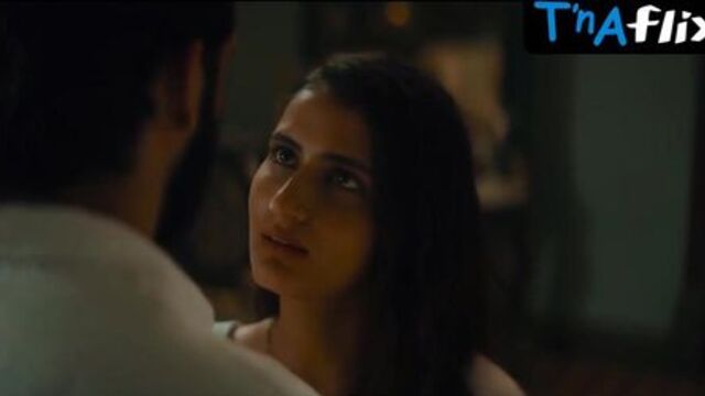 Fatima Sana Shaikh Breasts Scene  in Ajeeb Daastaans