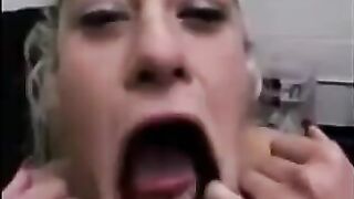 Stupid bitch vomits from a rough deep throatmp4