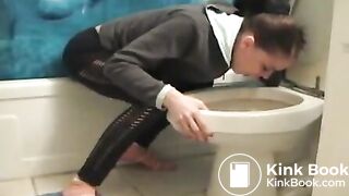 Bulimia Vomit and Food Poisoning - Girl got food poisonning mp4