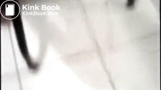 ENGOLINDO POHA COM BOSTA