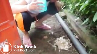 Le Borracha De Paso Real Vomitando