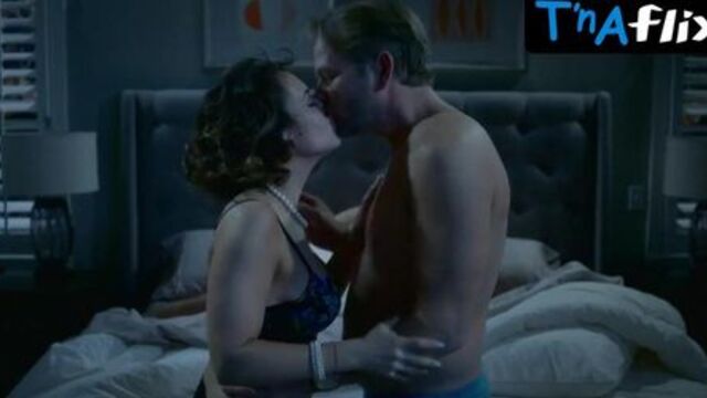 Alyssa Milano Underwear Scene  in Insatiable