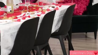 Valentine's Orgy in a big home