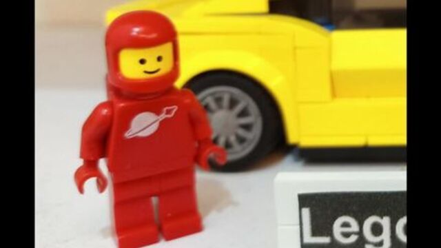 A Lego dirty joke: the everyday ass-tronaut