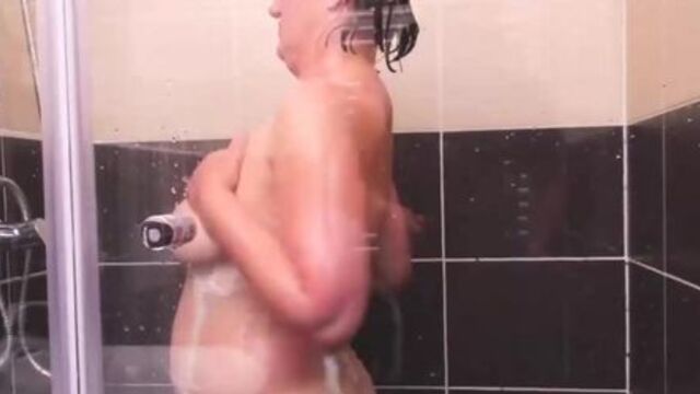 watching curvy mother in shower big ass milf