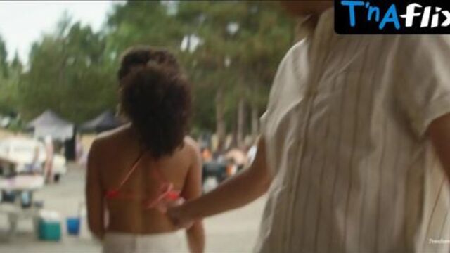 Lexi Underwood Bikini Scene  in Cruel Summer