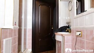 LOVEHOMEPORN - My dick gets licked by an amazing girl