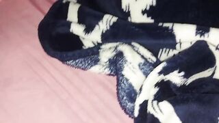 Desi Teen Playing Between The Sheets With My Stepsis