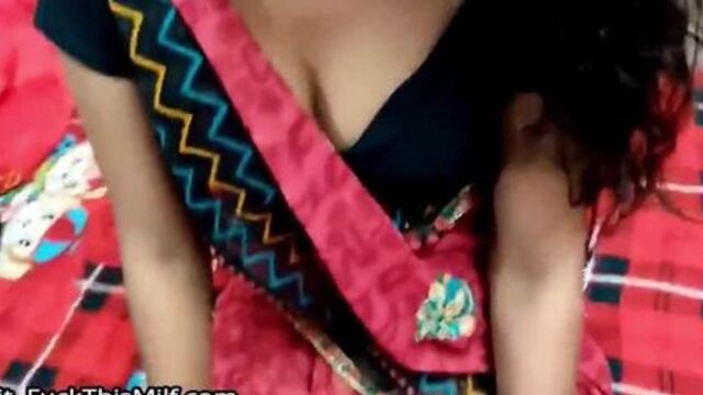 Indian maid has rough sex with boss