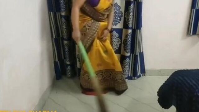 West Bengal kamwali  Riya Ki Desi Fucking