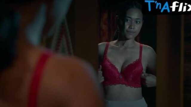 Putri Ayudya Underwear Scene  in Food Lore