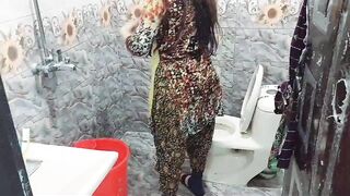 House Maid Anally Fucked In the Bathroom, Doggystyle with Hindi Audio