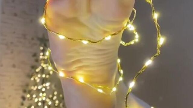 christmas light feet joi