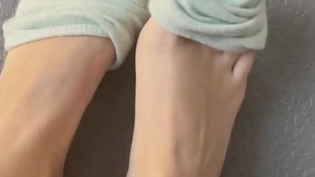 Blonde foot tease