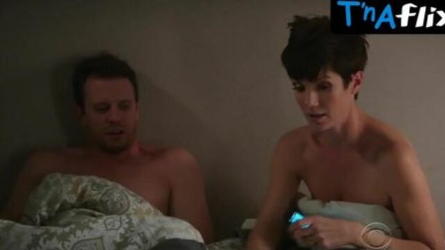 Zoe Mclellan Sexy Scene  in Ncis: New Orleans