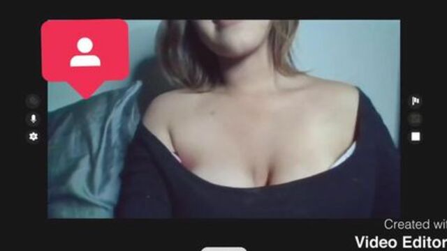 Chatroulette Latina shows me her sexy feet & titties!!