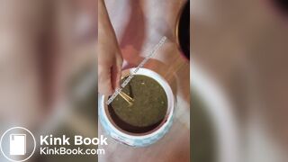 Beautiful women pooping in the toilet 69