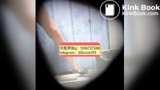 Beautiful women pooping in the toilet 72