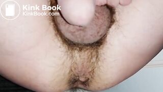 Pipi, pets, caca, masturbation entre les fesses, sperme dans des sales culottes