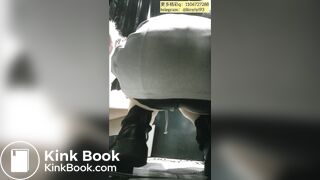 Beautiful women pooping in the toilet 75