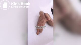 Beautiful women pooping in the toilet 105