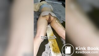 Beautiful women pooping in the toilet 106