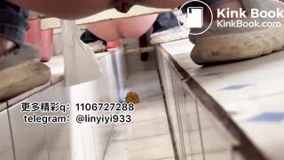 Beautiful women pooping in the toilet  132