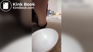 Beautiful women pooping in the toilet 139