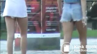 PSG - Sandra & Vicky public pantypoop