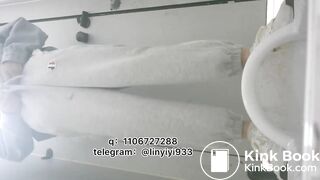 Beautiful women pooping in the toilet  146