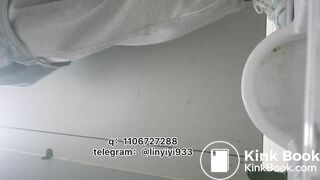 Beautiful women pooping in the toilet  146