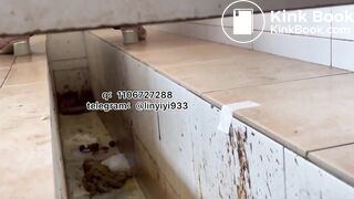 Beautiful women pooping in the toilet 147