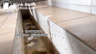 Beautiful women pooping in the toilet 148