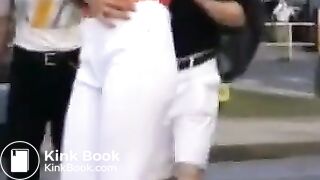 PSG - Marina public white pants mess