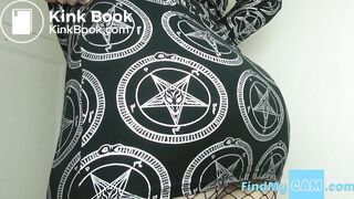 Big-Ass Tattooed Amateur's Solo Webcam Show