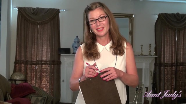 Aunt Judy's - 43yo Full Bush MILF Isabella is your New Secretary