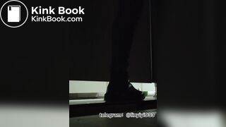 Beautiful women pooping in the toilet 161