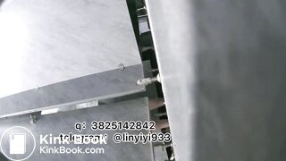 Beautiful women pooping in the toilet 178