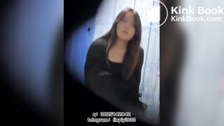 Beautiful women pooping in the toilet 179