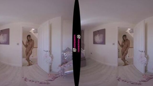 Vr solo blonde