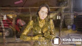 Brooke Maddison Dung Erotica 2 - orgasm in cowshit