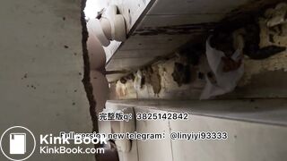 Girl pooping in toilet 002