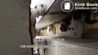 Girl pooping in toilet 002