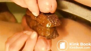 Pousée fécale pour éjaculation matinale