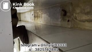 Girl pooping in toilet 006