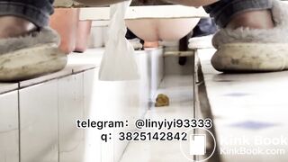 Girl pooping in toilet 007