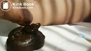 Large ouverture anale, grosse poutre fécale, giclée séminale